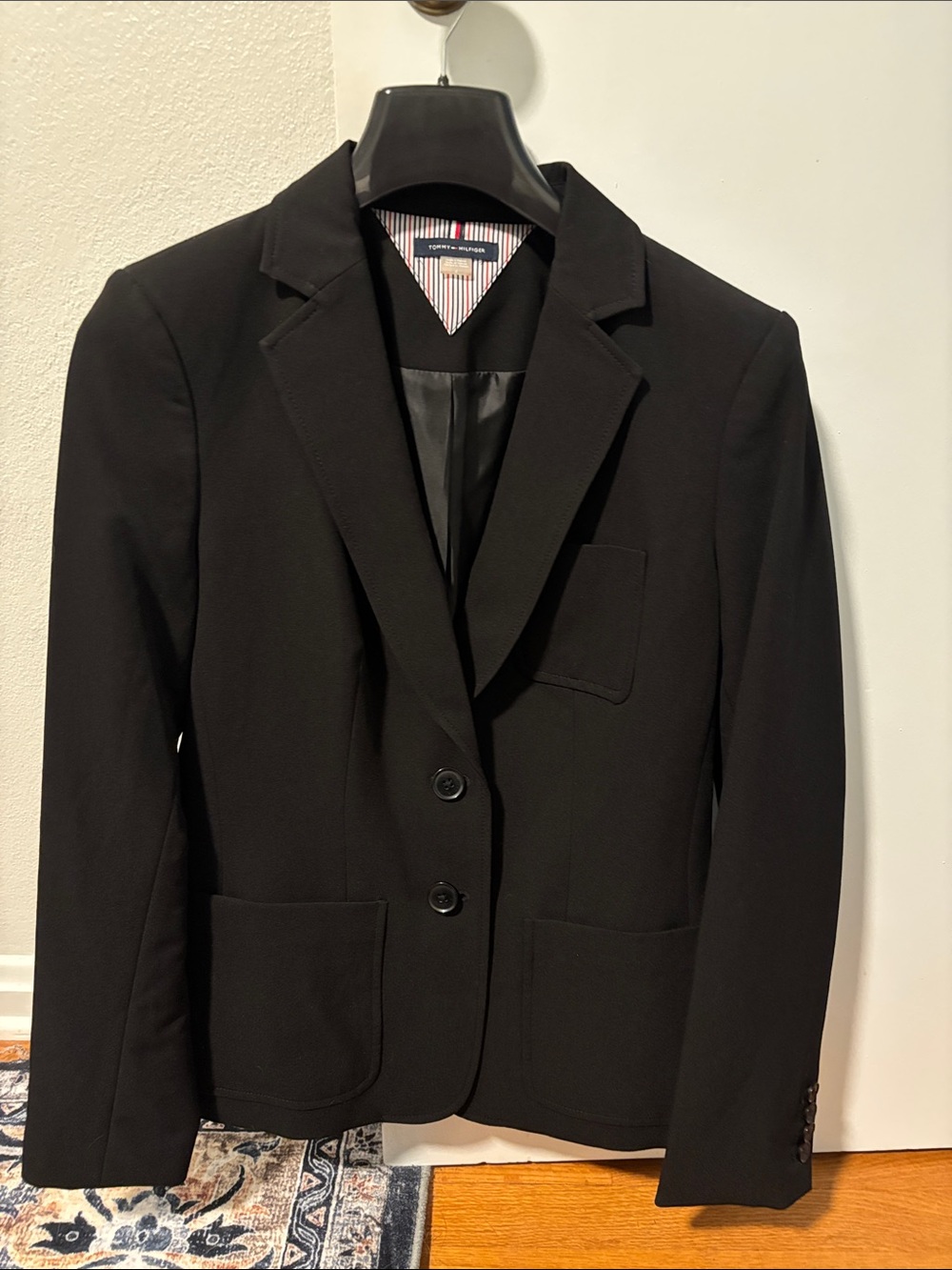 TOMMY HILFIGER Lightweight Classic Black Women's Blazer Jacket with Pocket